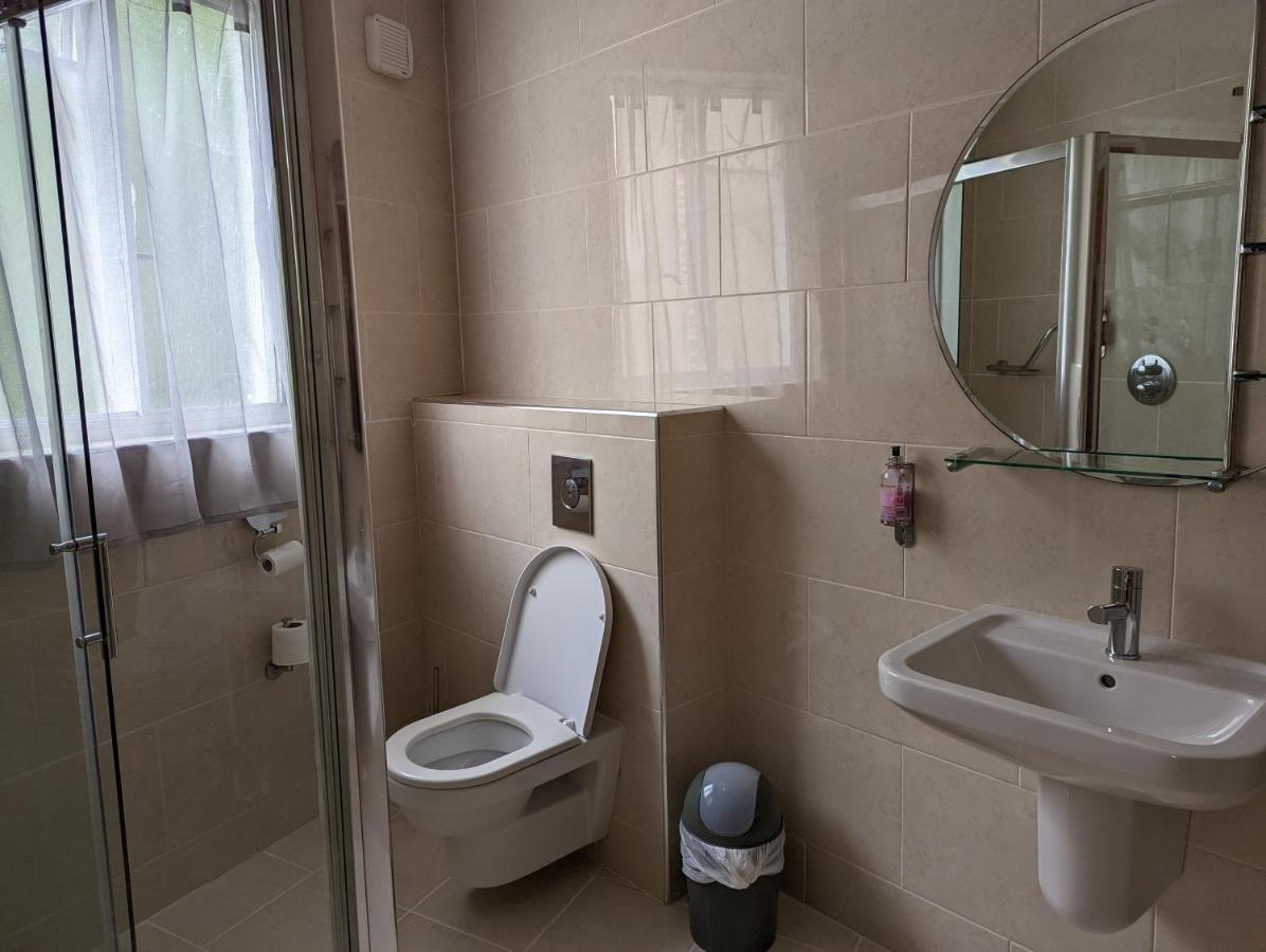 Barley Sheaf, Old Bridge Street En Suite Rooms, Room Only Τρούρο Εξωτερικό φωτογραφία
